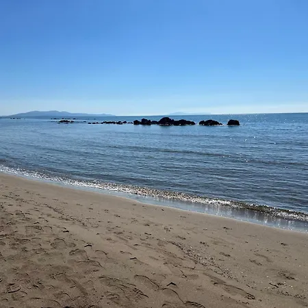 Un Passo Dal Mare - 50m From The Sea, With Garden, Ac & Wifi Apartament Castiglione della Pescaia