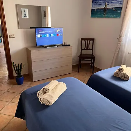 Un Passo Dal Mare - 50m From The Sea, With Garden, Ac & Wifi *