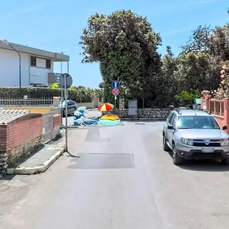 Un Passo Dal Mare - 50m From The Sea, With Garden, Ac & Wifi Lägenhet